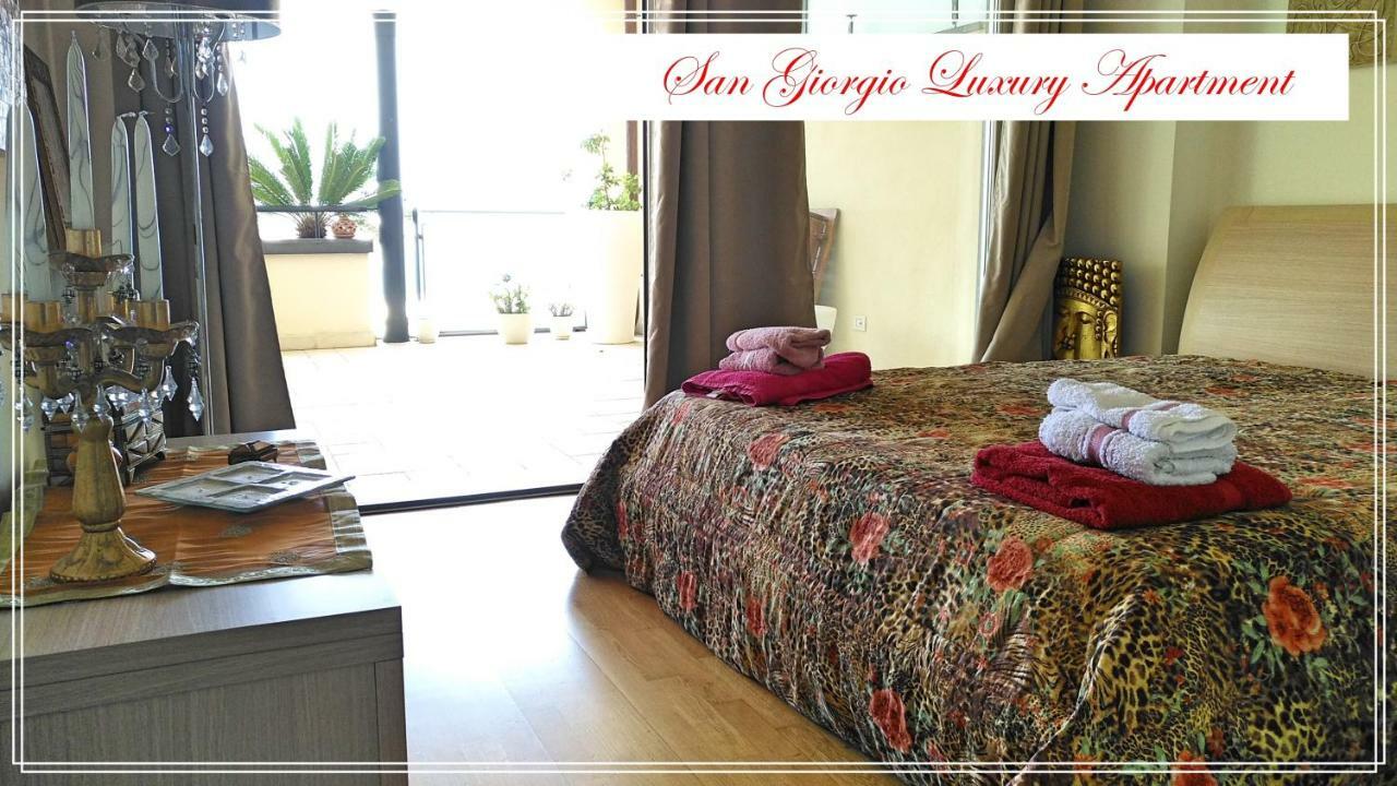 San Giorgio Luxury Apartment Taormina-Panoramic Pool & Parking Space Exteriér fotografie