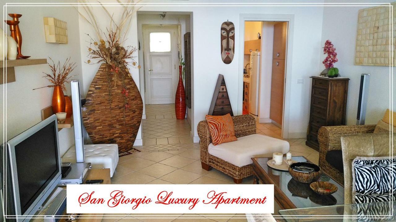 San Giorgio Luxury Apartment Taormina-Panoramic Pool & Parking Space Exteriér fotografie